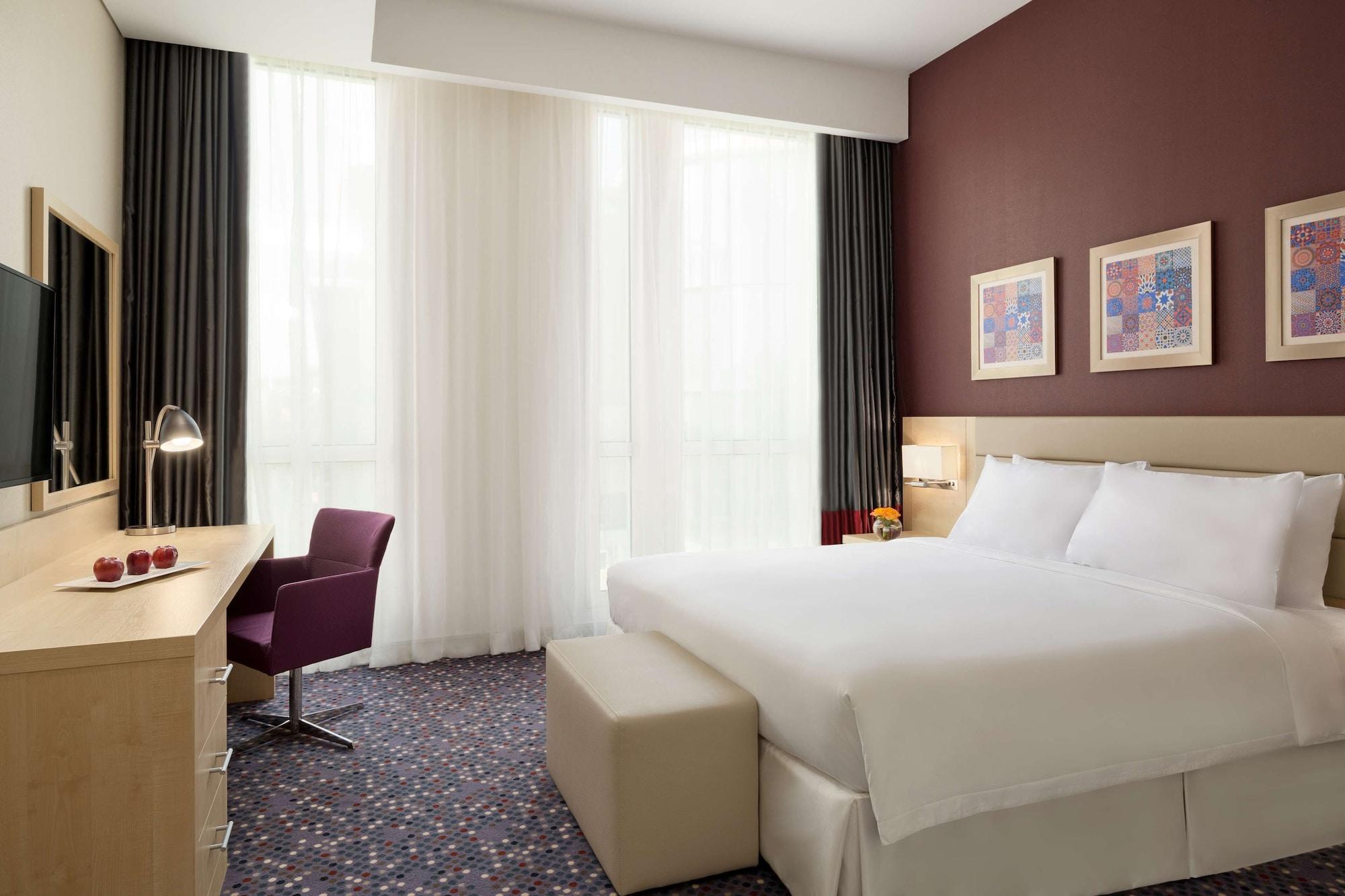 אל חובר Sas Residence & Hotel, Dhahran - Formerly Radisson Blu מראה חיצוני תמונה