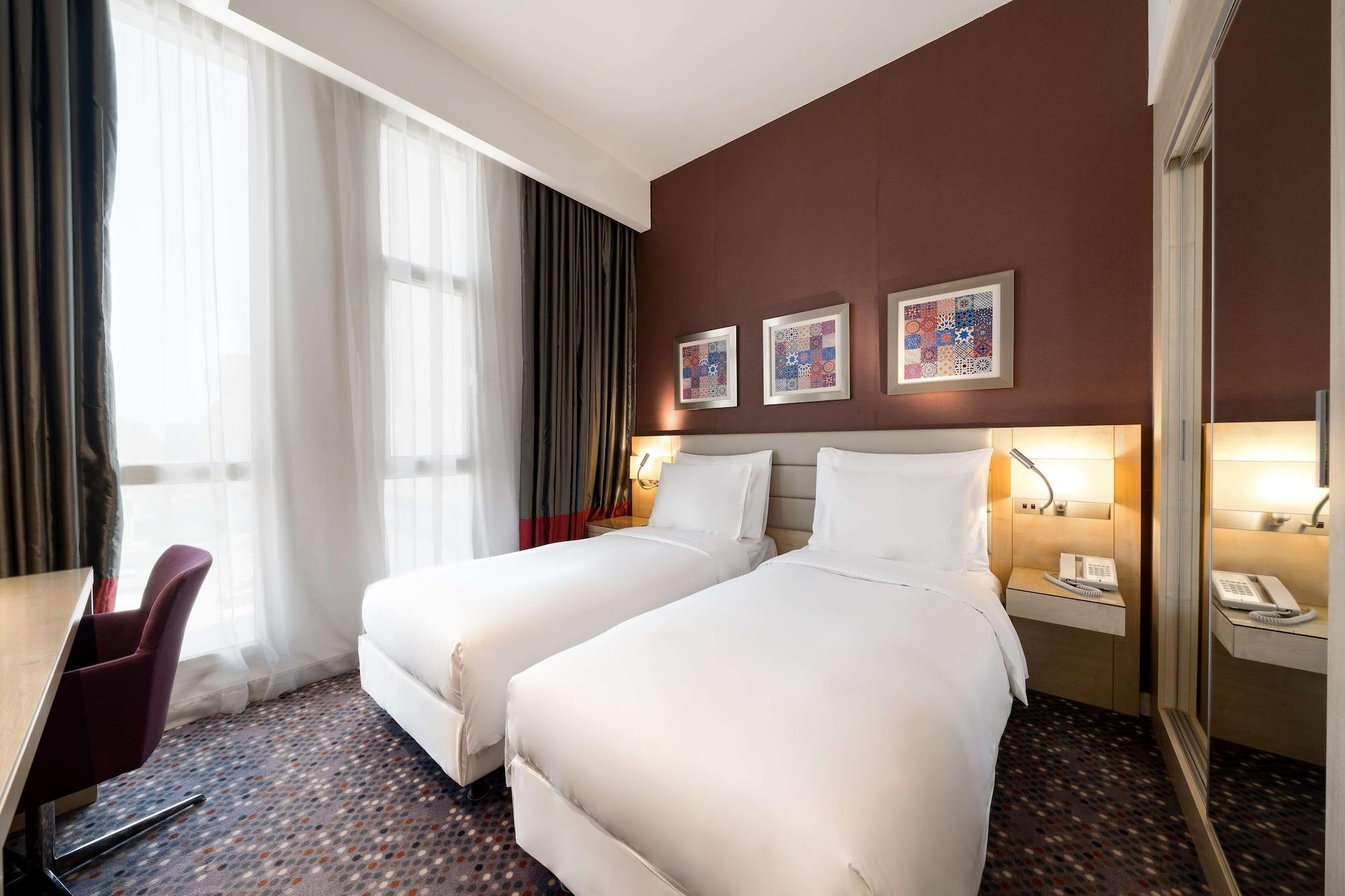 אל חובר Sas Residence & Hotel, Dhahran - Formerly Radisson Blu מראה חיצוני תמונה
